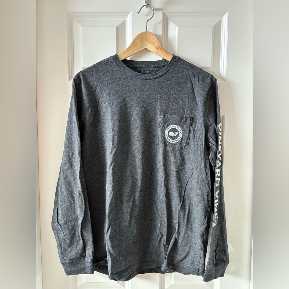 Vineyard Vines long sleeve cotton graphic tee shirt